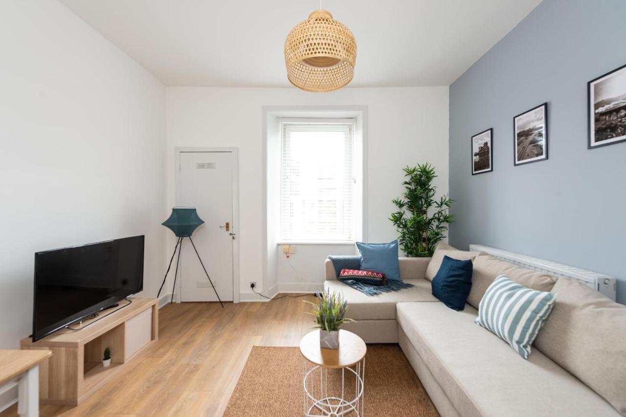 Lovely 1-Bedroom Apartment In Единбург Екстер'єр фото