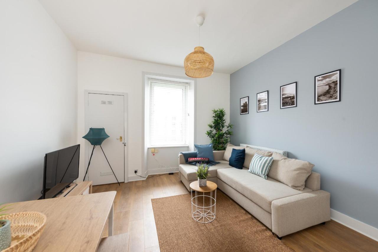 Lovely 1-Bedroom Apartment In Единбург Екстер'єр фото